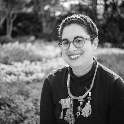 AnnaJacobson-photo-credit-PeterWilson (1).jpg